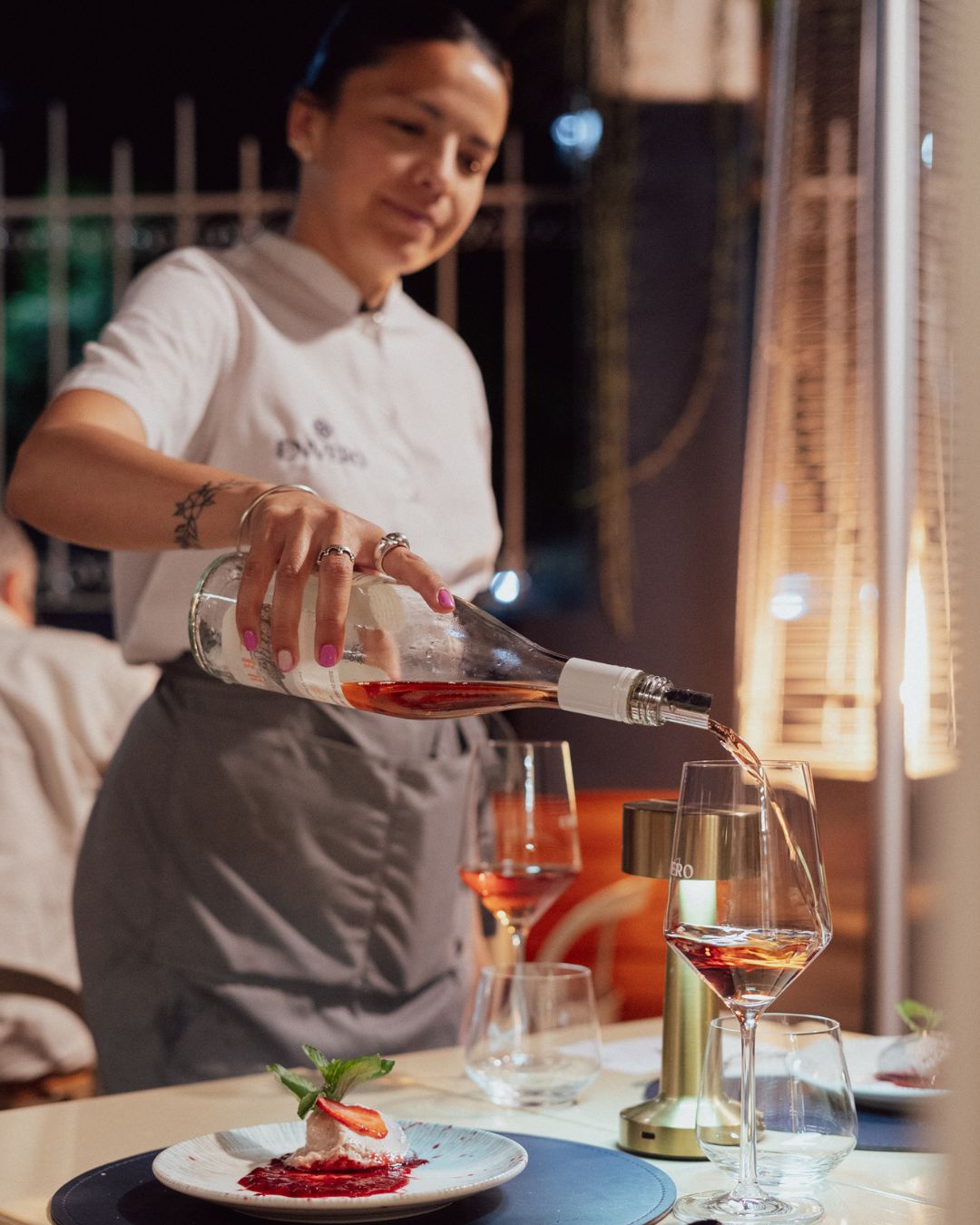 Envero – Rack de vinos